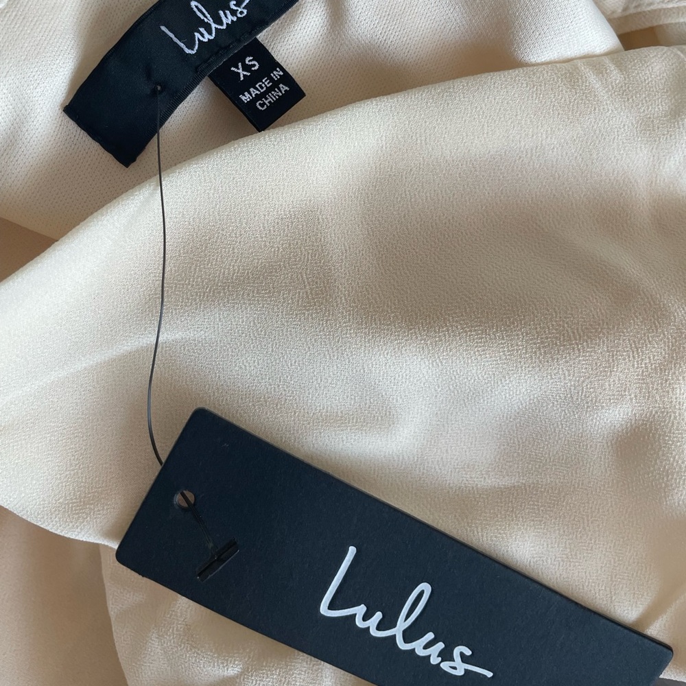 Lulu's Cream Tiered Midi Dress - Picture 7 of 7